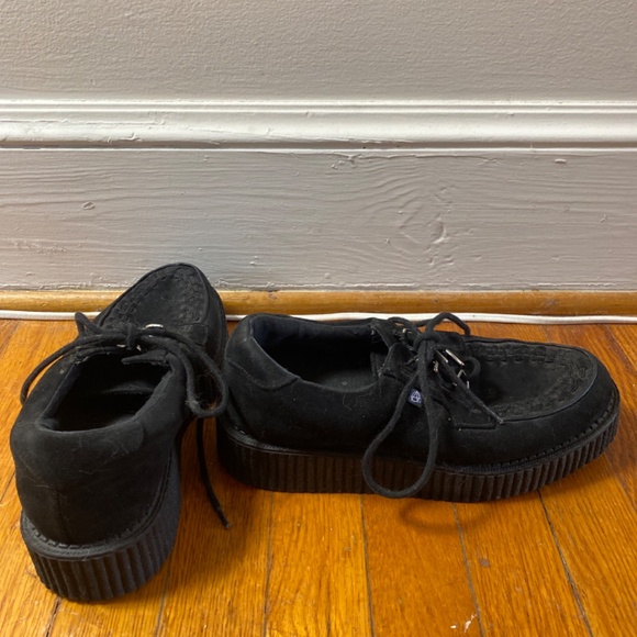 TUK creepers size 9 - Picture 3 of 3